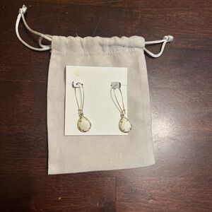 Rare Kendra Scott earrings